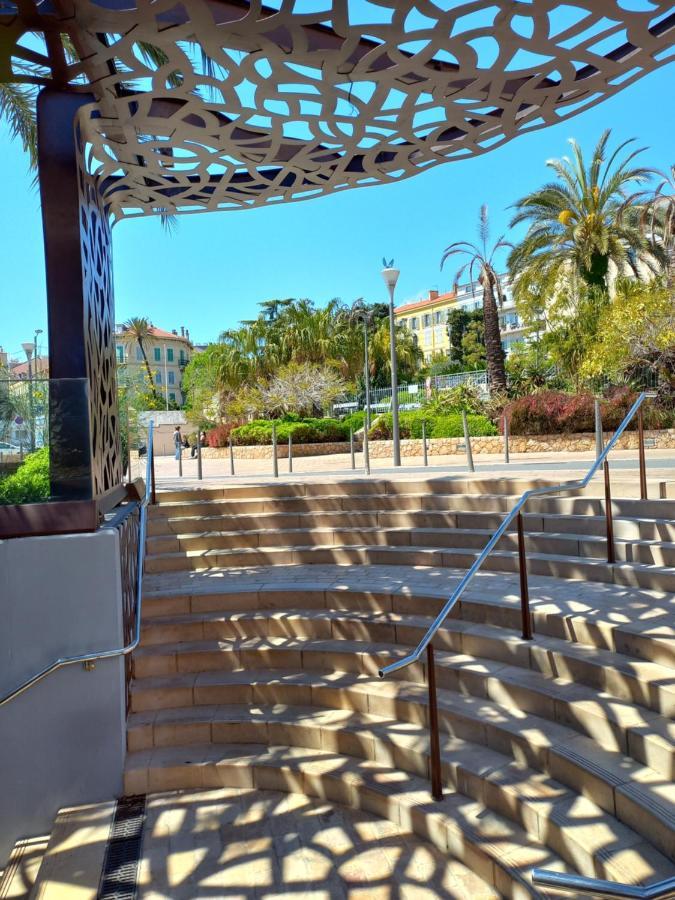 Le St Nicolas Cannes Exteriér fotografie