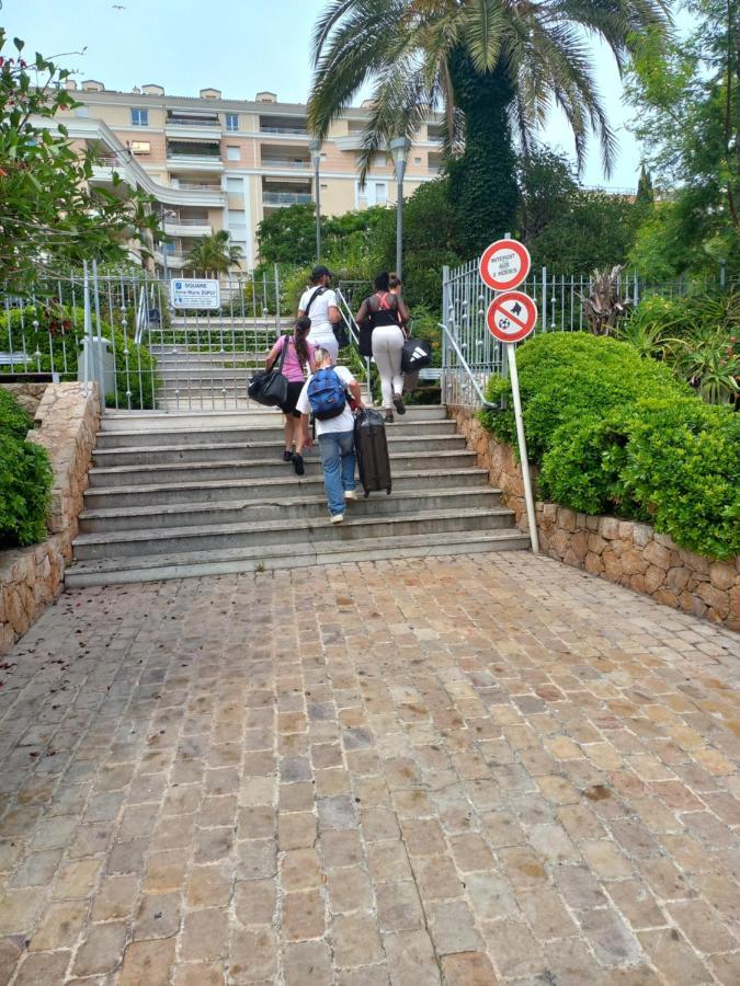 Le St Nicolas Cannes Exteriér fotografie